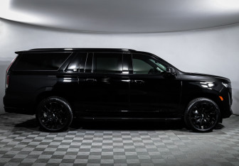 Подержанный автомобиль Cadillac Escalade Suv 2023 года (4 фото)