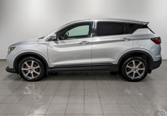 Подержанный автомобиль Geely Coolray 2021 года (8 фото)