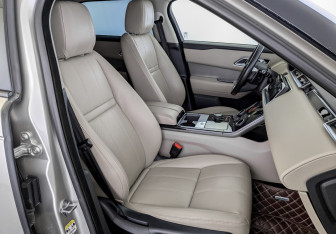 Подержанный автомобиль Land Rover Range Rover Velar 2018 года (24 фото)