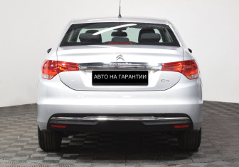 Подержанный автомобиль Citroen C4 Sedan 2020 года (5 фото)