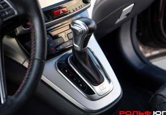 Подержанный автомобиль Haval H6 2018 года (13 фото)