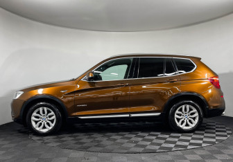 Подержанный автомобиль BMW X3 2016 года (5 фото)