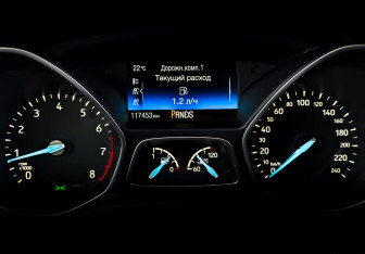 Подержанный автомобиль Ford Focus Wagon 2018 года (13 фото)