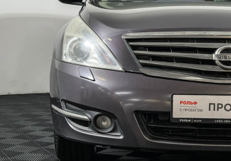 Подержанный автомобиль Nissan Teana 2012 года (22 фото)