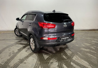 Подержанный автомобиль Kia Sportage 2014 года (4 фото)