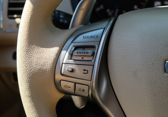 Подержанный автомобиль Nissan Teana 2014 года (25 фото)
