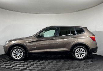 Подержанный автомобиль BMW X3 2013 года (5 фото)