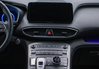 Подержанный автомобиль Hyundai Santa Fe 2022 года (14 фото)