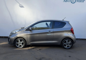 Подержанный автомобиль Kia Picanto 2012 года (8 фото)