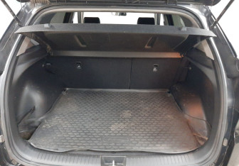 Подержанный автомобиль Hyundai Creta 2017 года (13 фото)