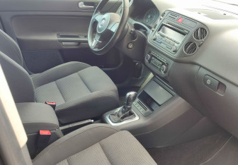 Подержанный автомобиль Volkswagen Golf Plus 2011 года (9 фото)