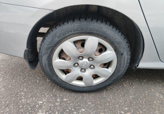 Подержанный автомобиль Hyundai Elantra Sedan 2008 года (12 фото)