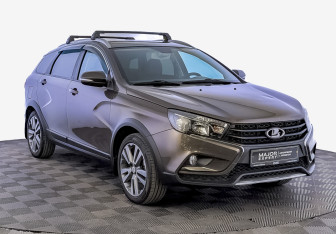 Подержанный автомобиль LADA (ВАЗ) Vesta Wagon 2019 года (3 фото)