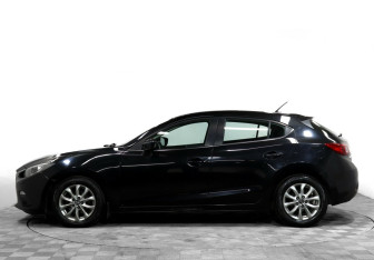 Подержанный автомобиль Mazda 3 Hatchback 2014 года (3 фото)