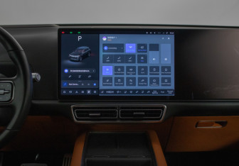 Подержанный автомобиль LiXiang L7 2023 года (14 фото)