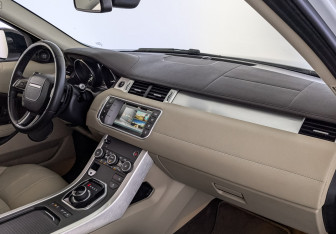 Подержанный автомобиль Land Rover Range Rover Evoque 2018 года (13 фото)