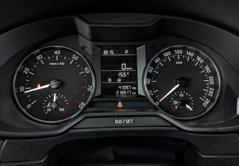 Подержанный автомобиль Skoda Octavia Liftback 2017 года (16 фото)