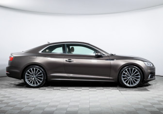 Подержанный автомобиль Audi A5 Coupe 2016 года (4 фото)