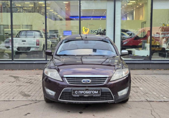 Подержанный автомобиль Ford Mondeo Sedan 2009 года (2 фото)