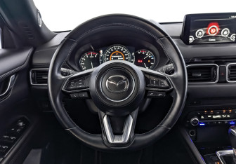 Подержанный автомобиль Mazda CX-5 2021 года (22 фото)