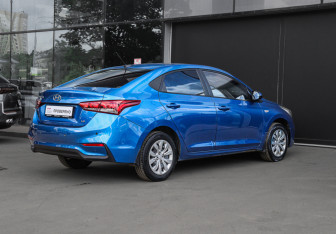 Подержанный автомобиль Hyundai Solaris Sedan 2017 года (4 фото)
