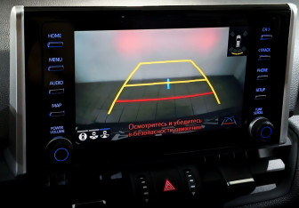 Подержанный автомобиль Toyota RAV4 2019 года (27 фото)