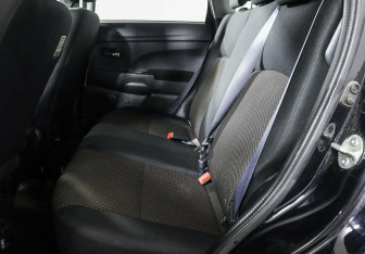 Подержанный автомобиль Mitsubishi ASX 2017 года (9 фото)