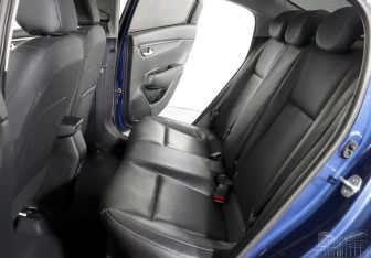 Подержанный автомобиль Kia Rio Sedan 2021 года (15 фото)