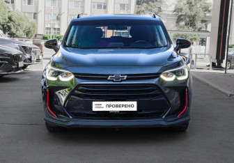 Подержанный автомобиль Chevrolet Orlando 2019 года (2 фото)