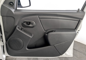 Подержанный автомобиль LADA (ВАЗ) Largus Wagon 2024 года (24 фото)