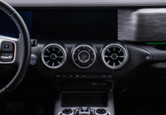 Подержанный автомобиль Tank 300 2023 года (14 фото)