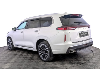 Подержанный автомобиль Exeed VX 2022 года (7 фото)