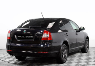 Подержанный автомобиль Skoda Octavia Liftback 2012 года (4 фото)