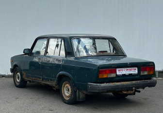 Подержанный автомобиль LADA (ВАЗ) 2107 2006 года (7 фото)