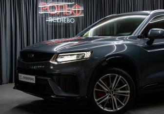 Подержанный автомобиль Geely Tugella 2023 года (23 фото)