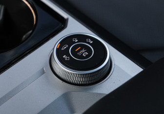 Подержанный автомобиль Volkswagen Touareg 2019 года (23 фото)