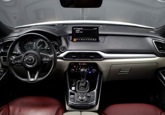 Подержанный автомобиль Mazda CX-9 2021 года (15 фото)
