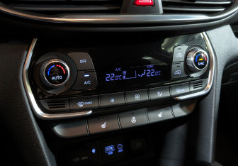 Подержанный автомобиль Hyundai Santa Fe 2020 года (21 фото)