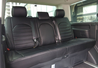 Подержанный автомобиль Volkswagen Multivan 2020 года (23 фото)