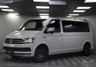Подержанный автомобиль Volkswagen Caravelle 2018 года (24 фото)