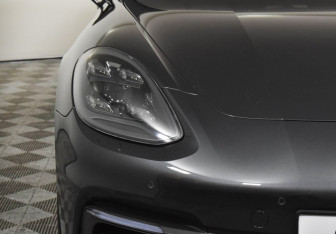 Подержанный автомобиль Porsche Panamera Wagon 2017 года (46 фото)