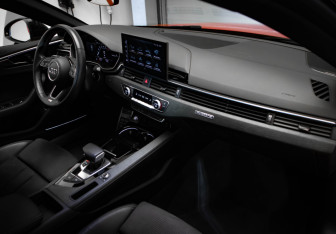 Подержанный автомобиль Audi A5 Liftback 2022 года (29 фото)