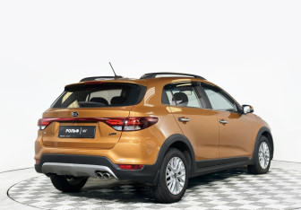 Подержанный автомобиль Kia Rio Hatchback 2018 года (5 фото)