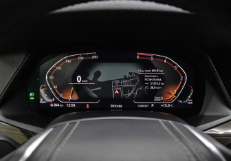 Подержанный автомобиль BMW X5 2021 года (13 фото)