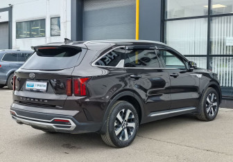 Подержанный автомобиль Kia Sorento 2020 года (5 фото)