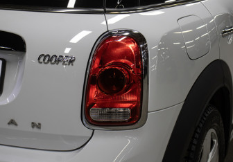 Подержанный автомобиль MINI Countryman 2019 года (22 фото)