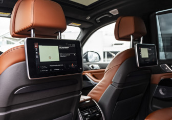 Подержанный автомобиль BMW X7 2019 года (24 фото)