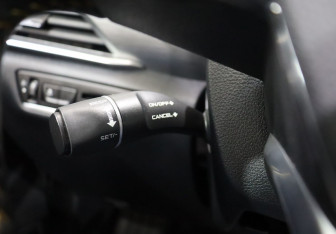 Подержанный автомобиль FAW Bestune T77 2022 года (18 фото)