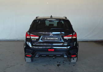 Подержанный автомобиль Mitsubishi ASX 2021 года (6 фото)