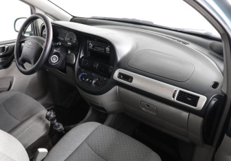 Подержанный автомобиль Chevrolet Rezzo 2007 года (6 фото)